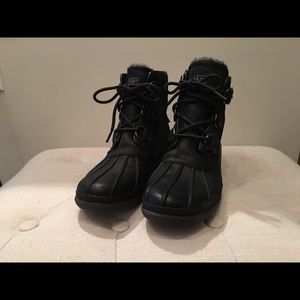 UGG Winter Booties (8.5)
